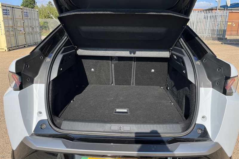 Used Peugeot 3008 2024 for sale - 76459180: Photo 24