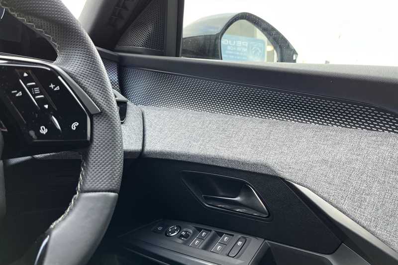 Used Peugeot 3008 2024 for sale - 76459180: Photo 46