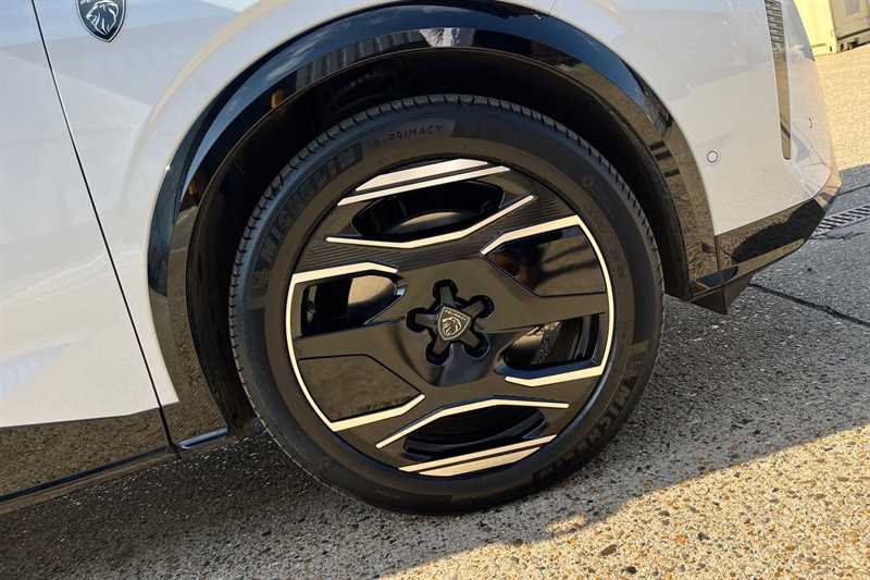 Used Peugeot 3008 2024 for sale - 76459180: Photo 9