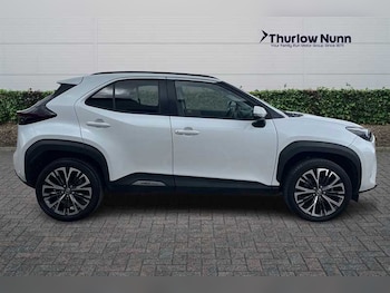 Used Toyota Yaris Cross 2023 for sale - 78892758: Photo