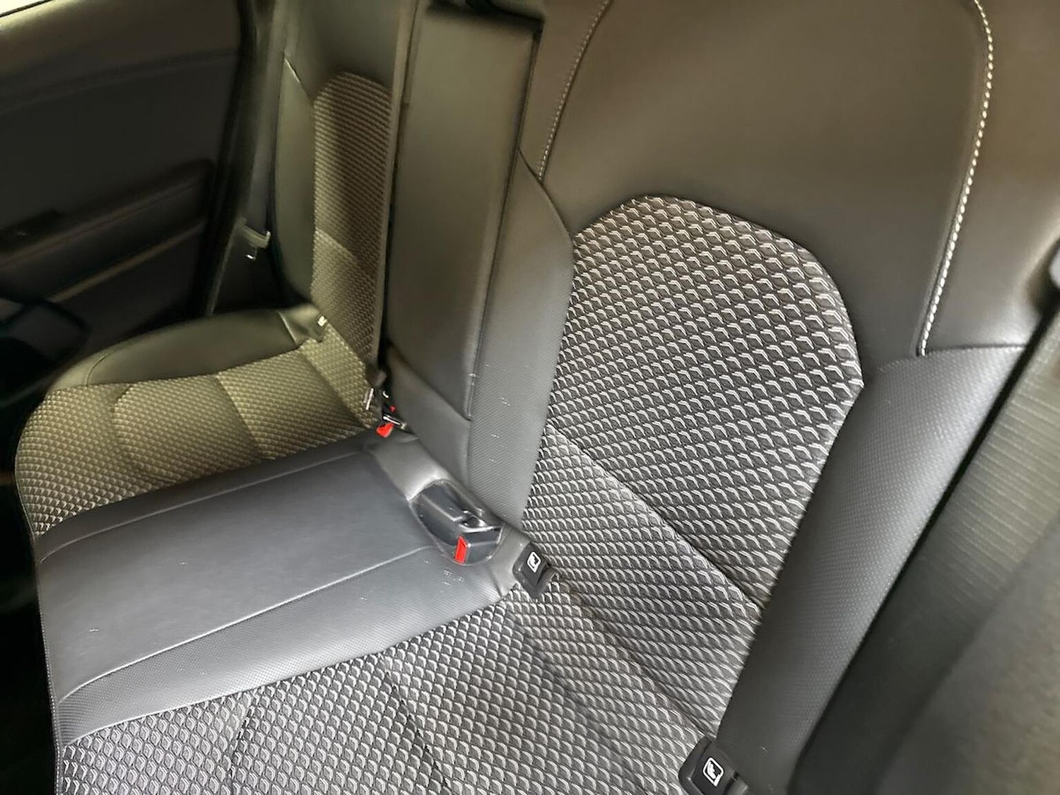 Used Kia XCeed 2024 for sale - 76383349: Photo 16