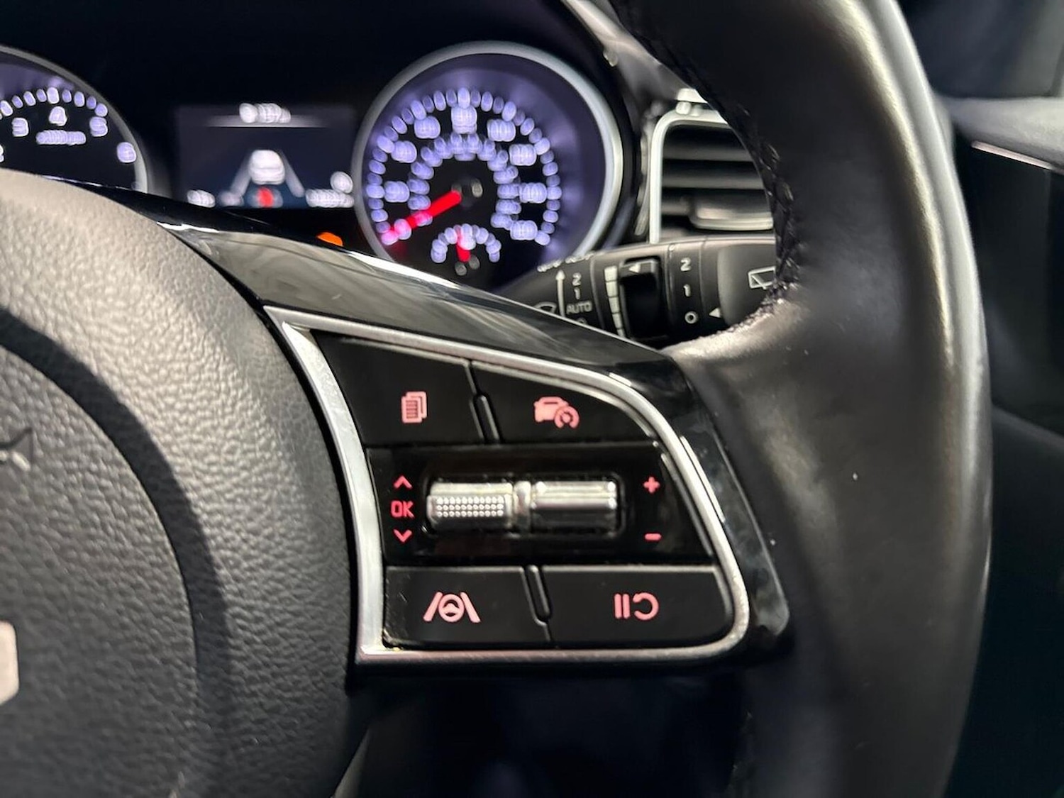 Used Kia XCeed 2024 for sale - 76383349: Photo 25