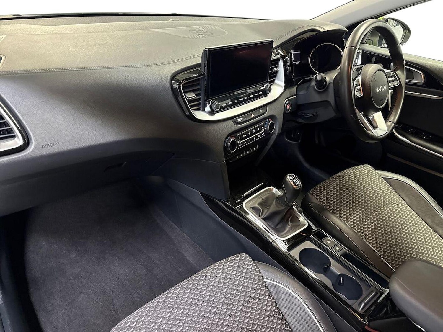 Used Kia XCeed 2024 for sale - 76383349: Photo 7