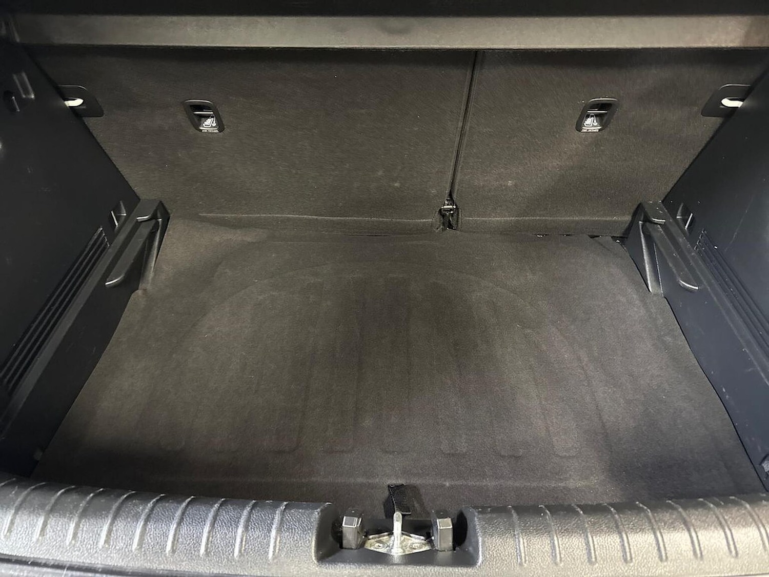 Used Kia Stonic 2022 for sale - 76340571: Photo 17