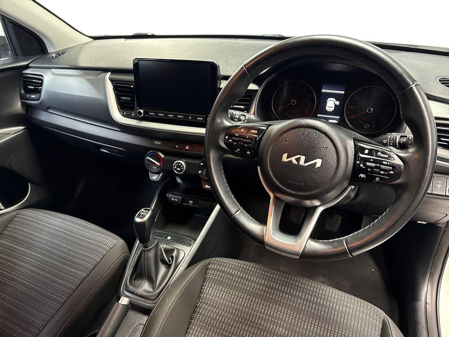 Used Kia Stonic 2022 for sale - 76340571: Photo 9