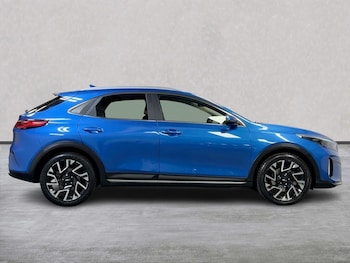 Used Kia XCeed 2023 for sale - 76212025: Photo 3