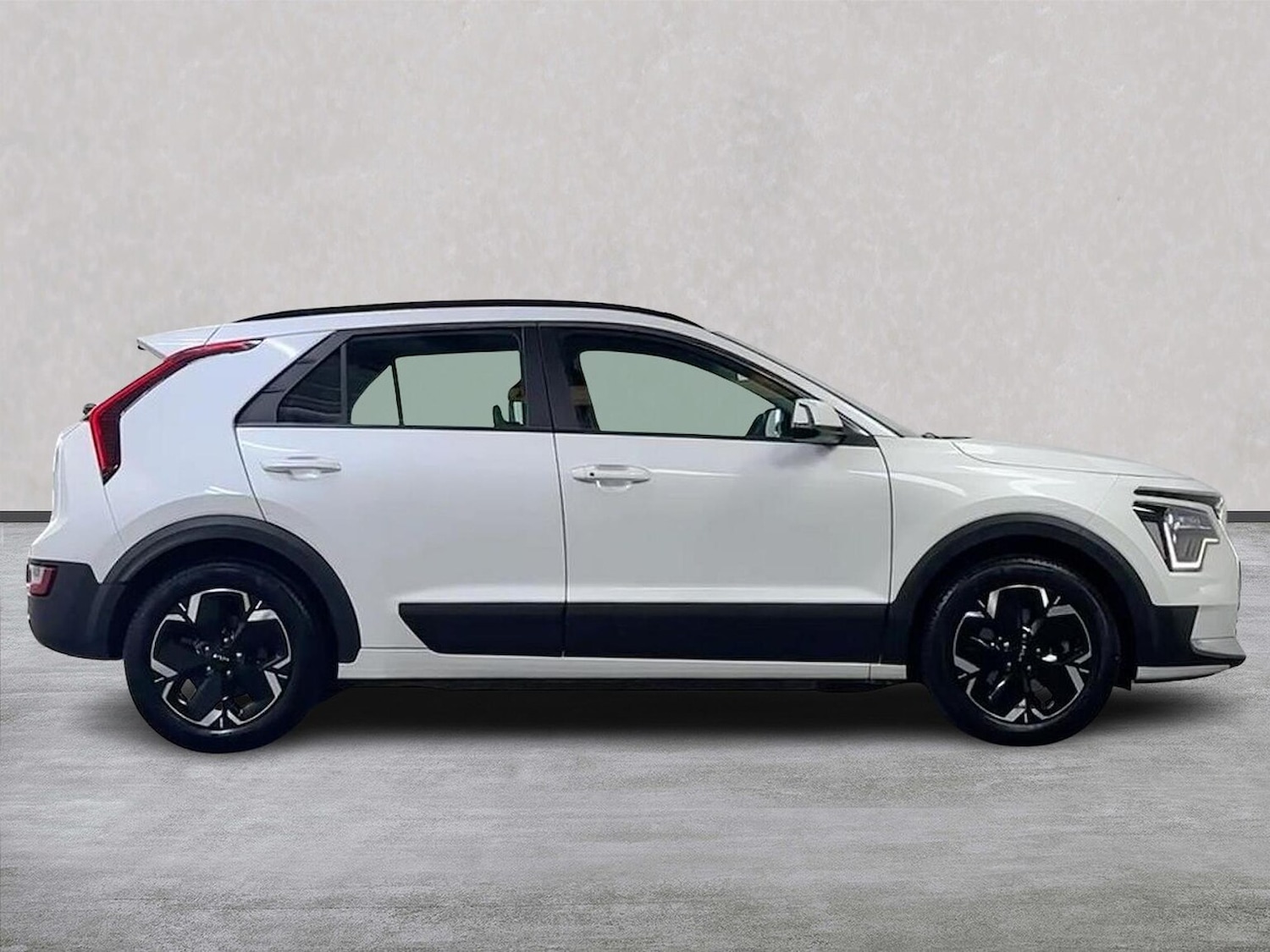 Used Kia Niro 2023 for sale - 78191137: Photo 5