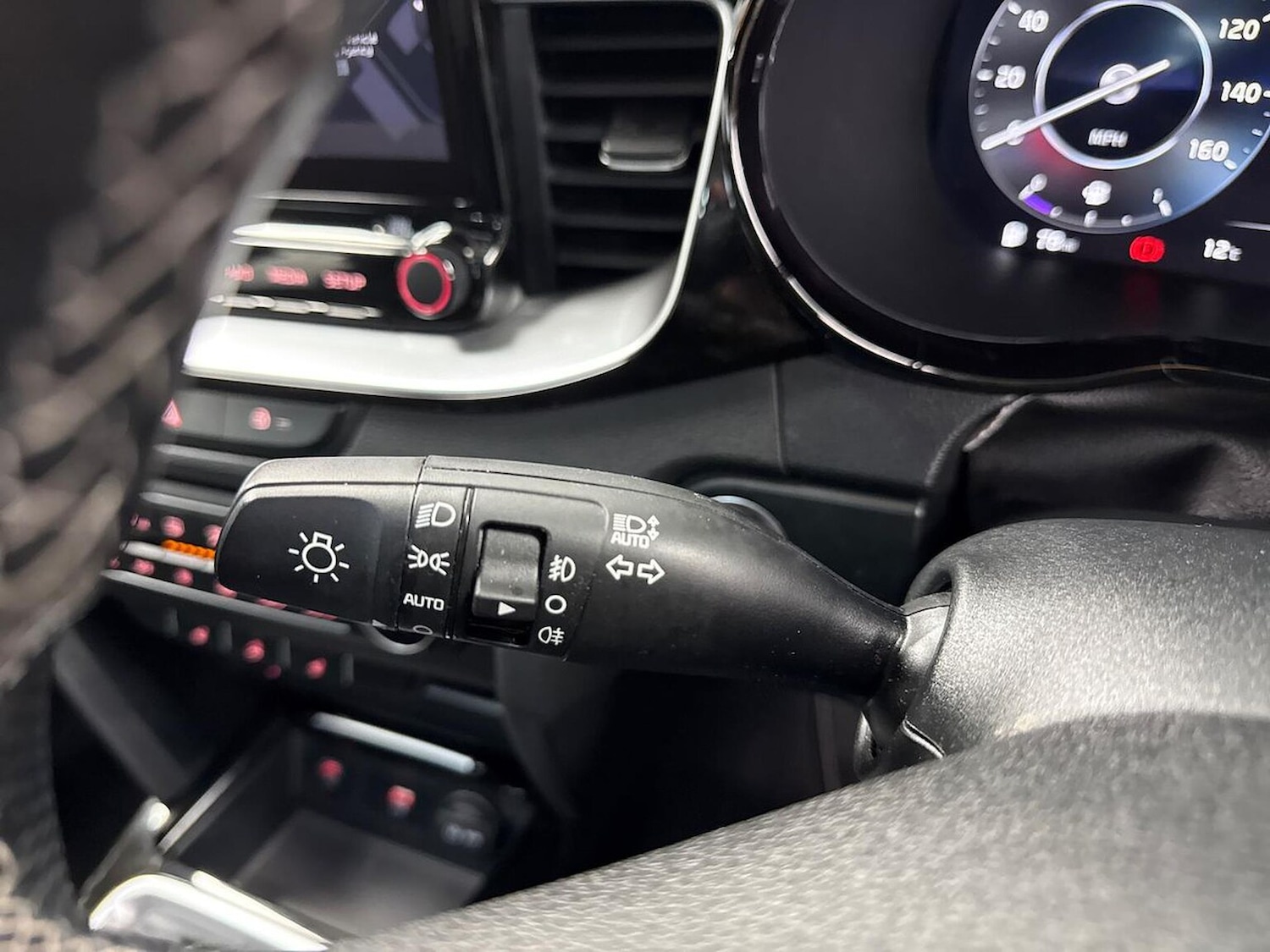 Used Kia XCeed 2023 for sale - 78191114: Photo 28