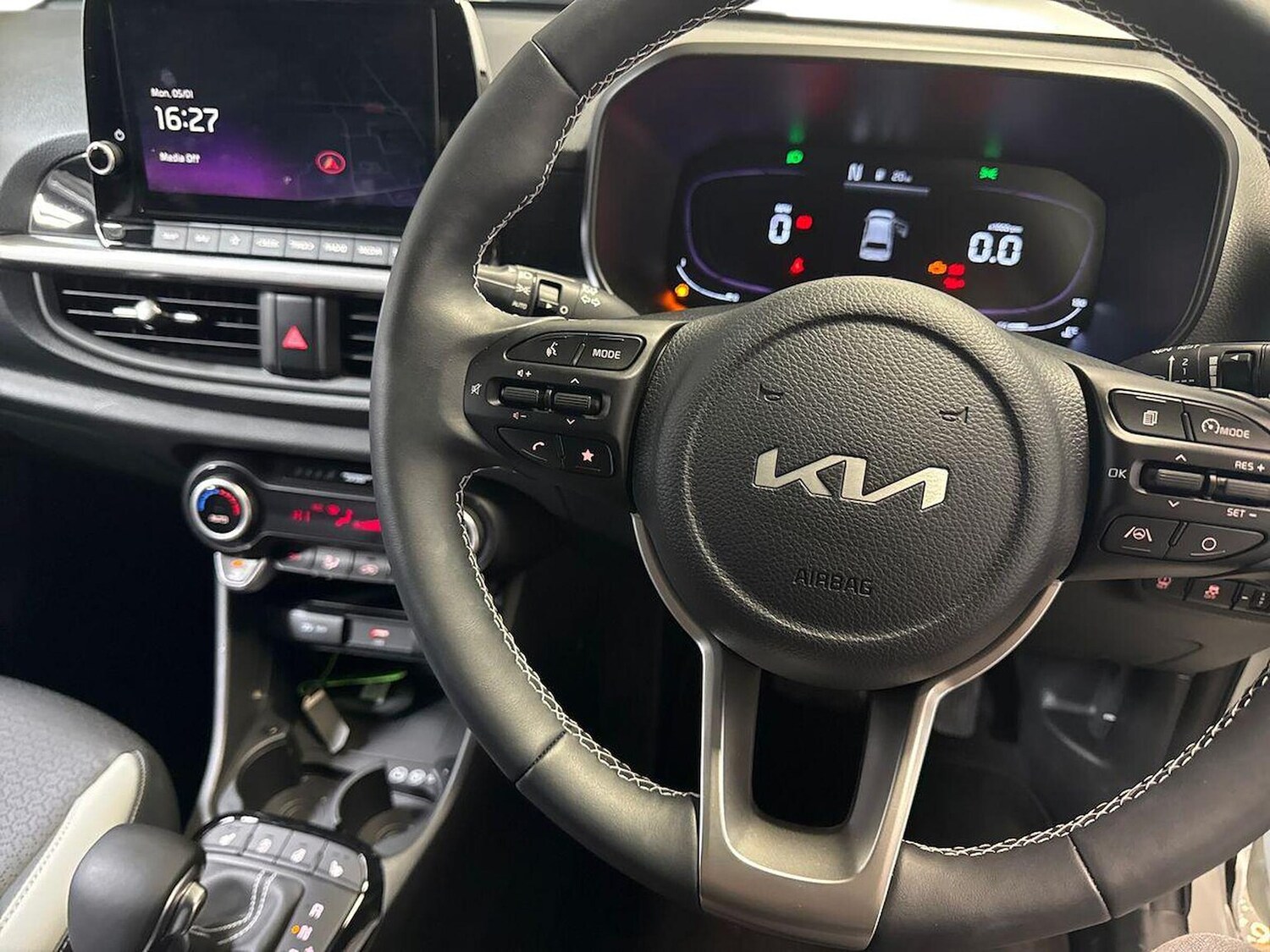 Used Kia Picanto 2025 for sale - 77488055: Photo 15