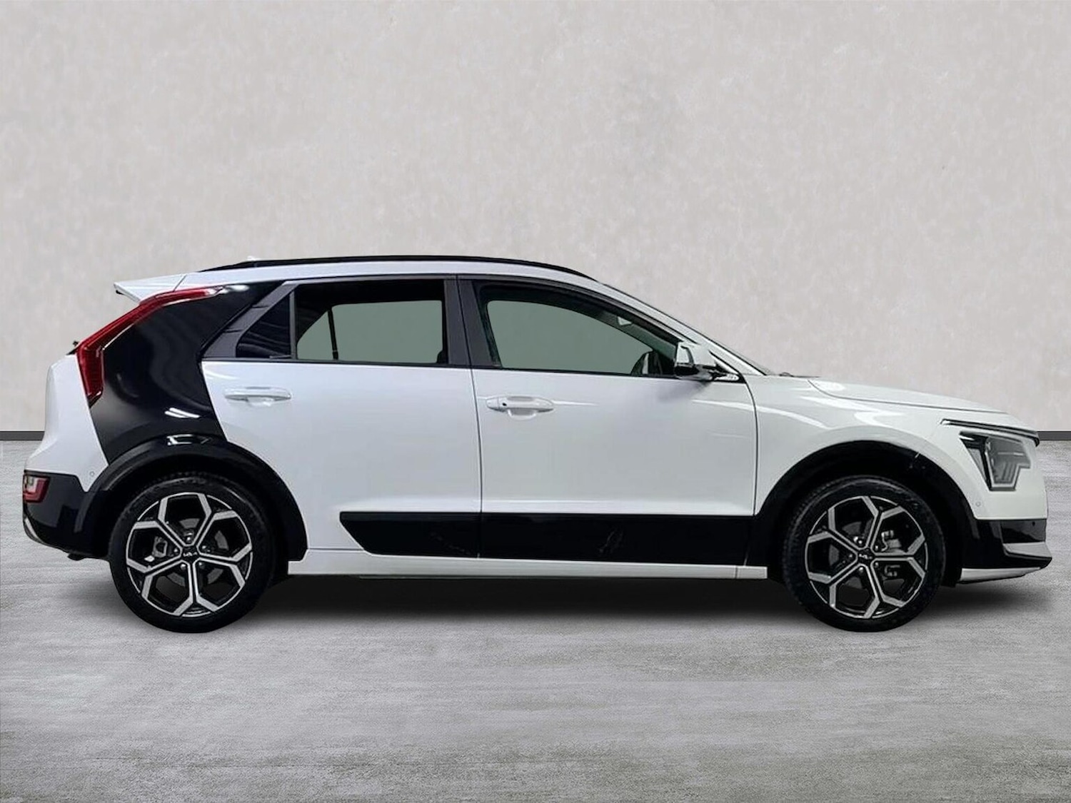 Used Kia Niro 2025 for sale - 78191077: Photo 5