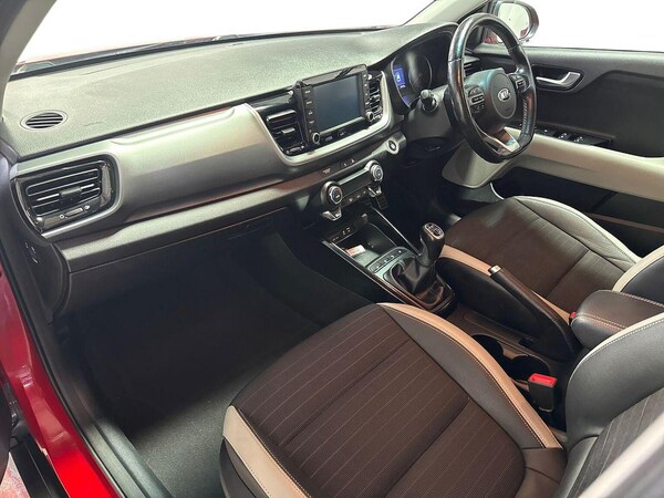 Used Kia Stonic 2017 for sale - 76171535: Photo 7