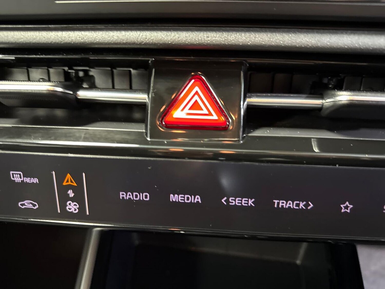 Used Kia Niro 2022 for sale - 76198363: Photo 22