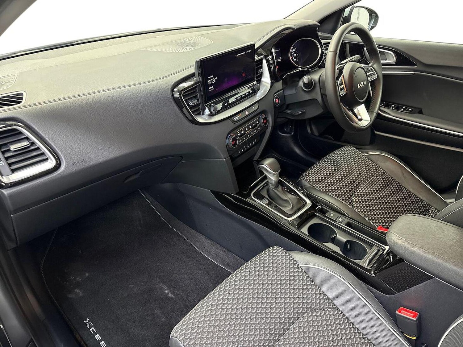 Used Kia XCeed 2025 for sale - 78191088: Photo 9