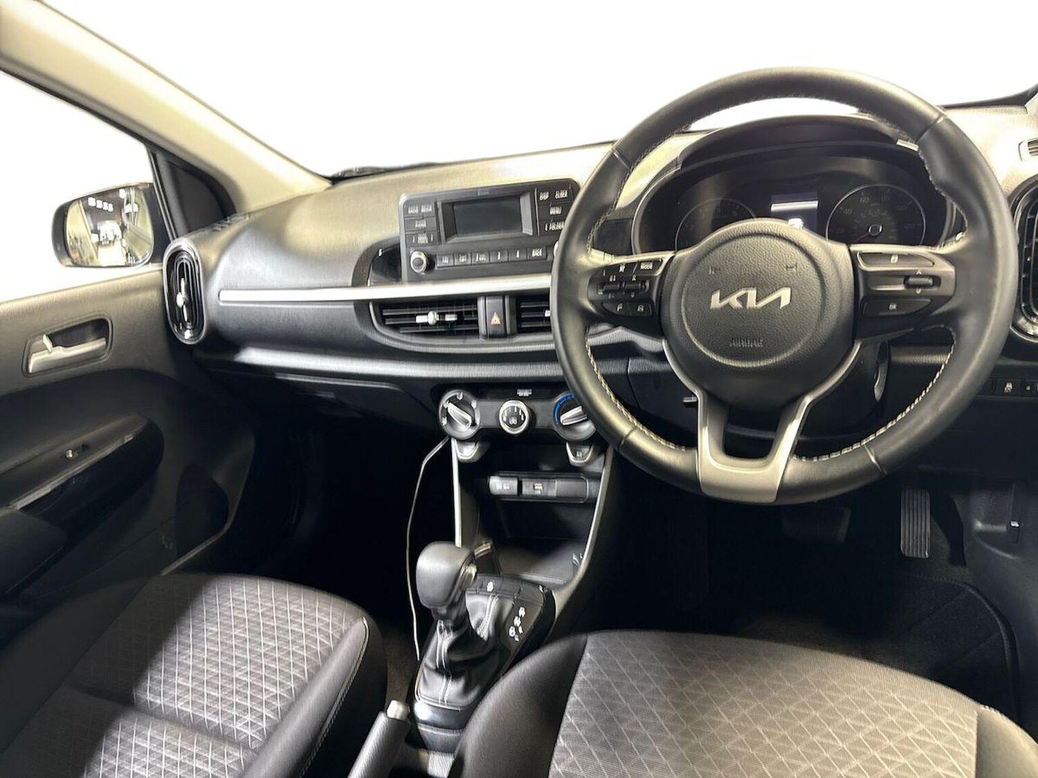 Used Kia Picanto 2022 for sale - 76490657: Photo 15