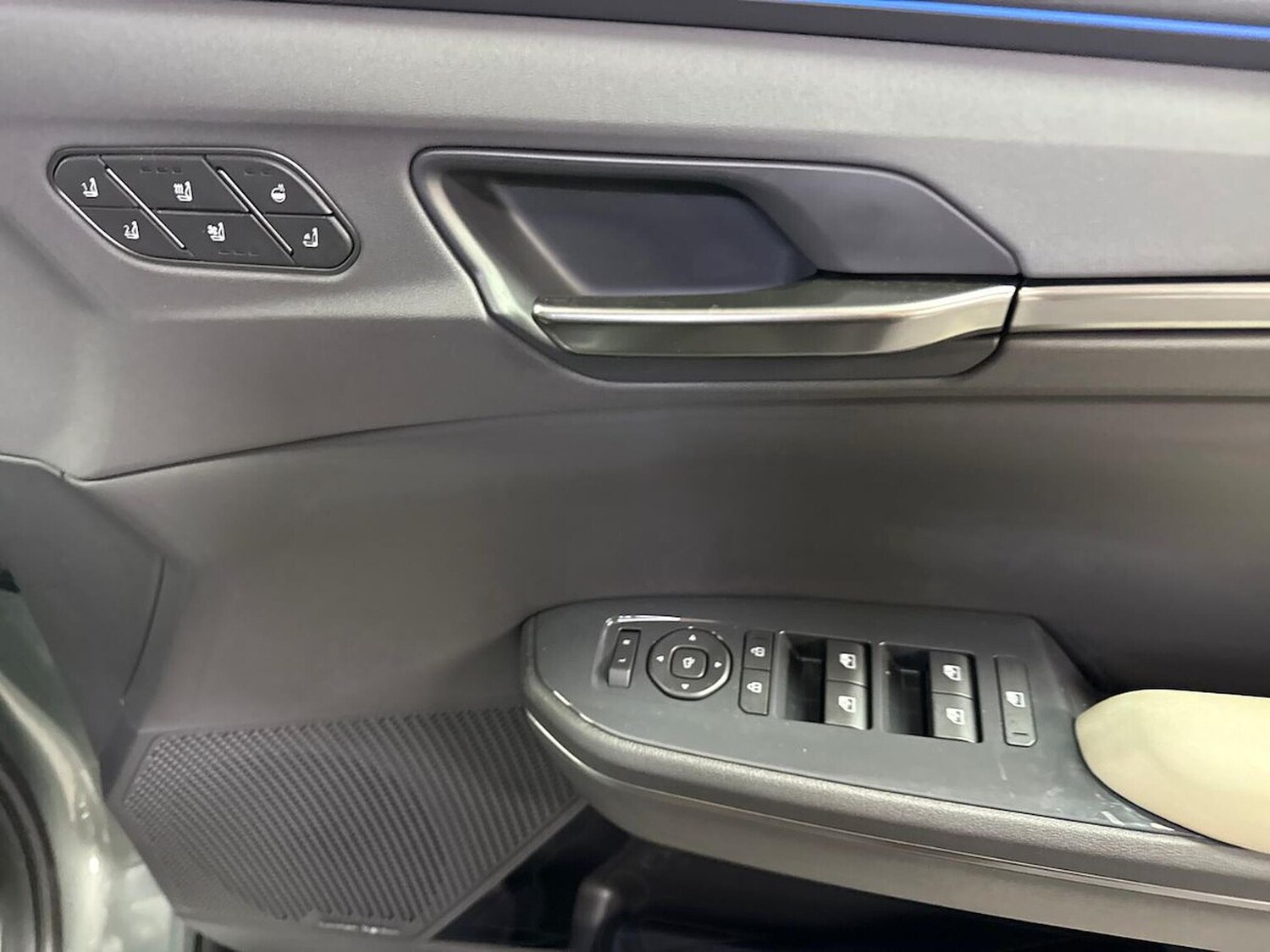 Used Kia EV5 2025 for sale - 78183058: Photo 21