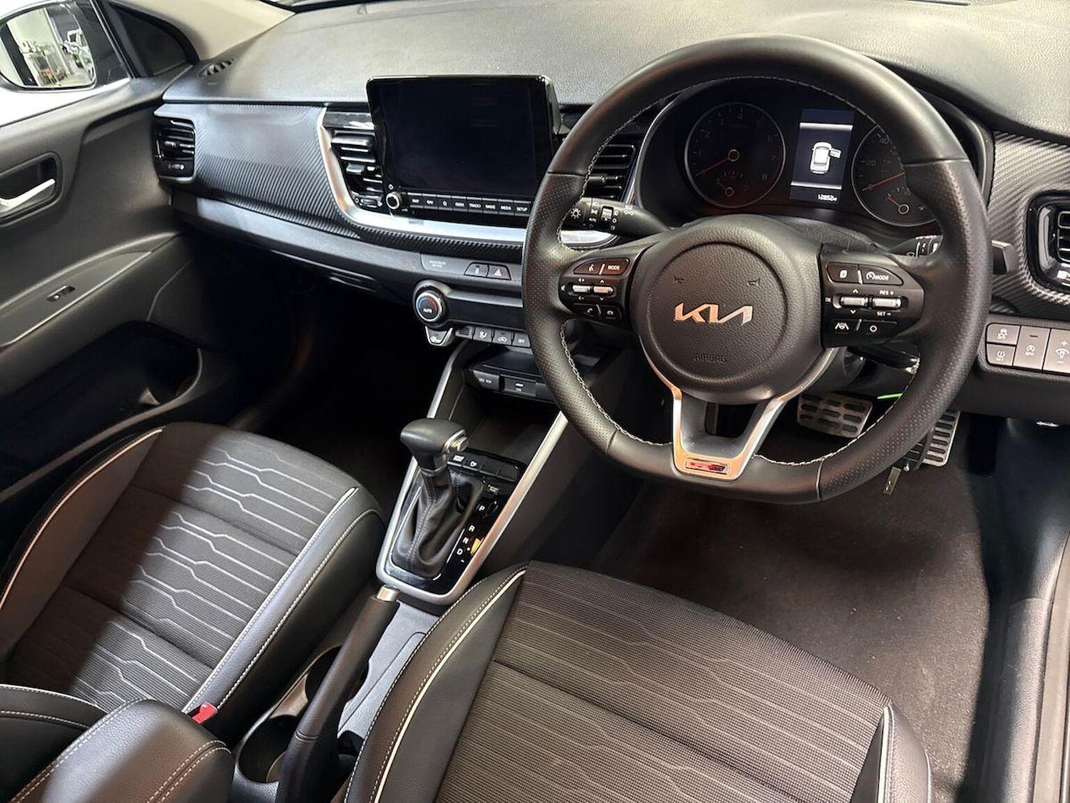 Used Kia Stonic 2021 for sale - 77662539: Photo 9