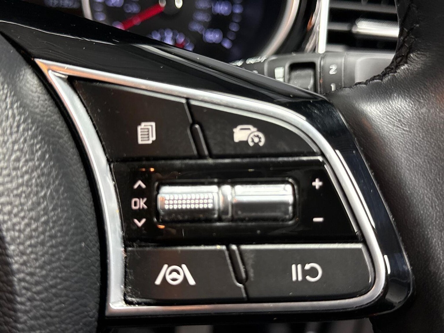 Used Kia XCeed 2023 for sale - 76273472: Photo 24