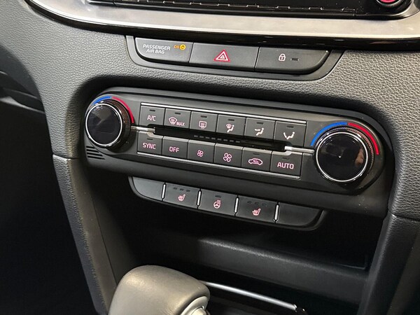 Used Kia XCeed 2021 for sale - 76057932: Photo 12