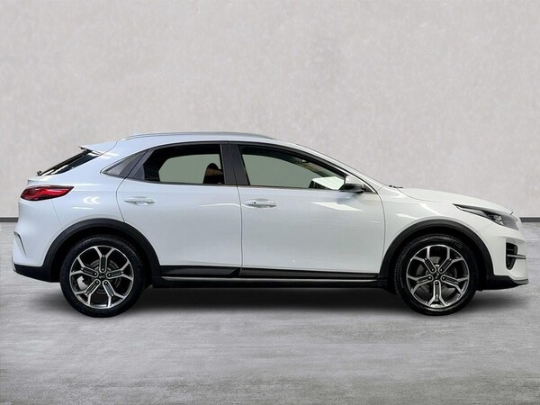Used Kia XCeed 2021 for sale - 76057932: Photo 3