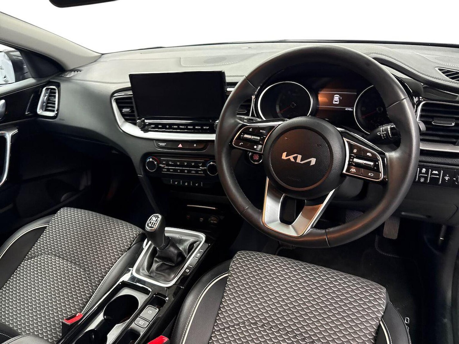 Used Kia XCeed 2025 for sale - 78168977: Photo 11