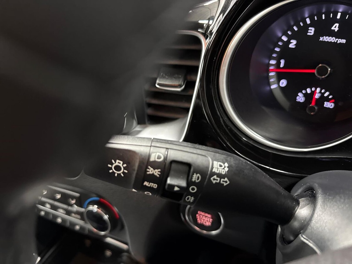 Used Kia XCeed 2025 for sale - 78168977: Photo 28