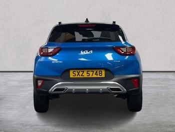 Used Kia Stonic 2023 for sale - 78980122: Photo