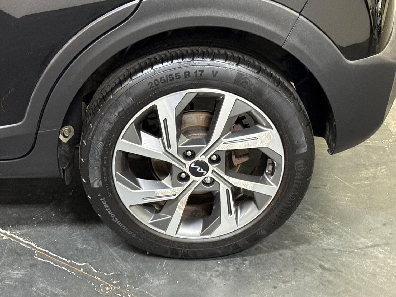 Used Kia Stonic 2021 for sale - 77488034: Photo 6