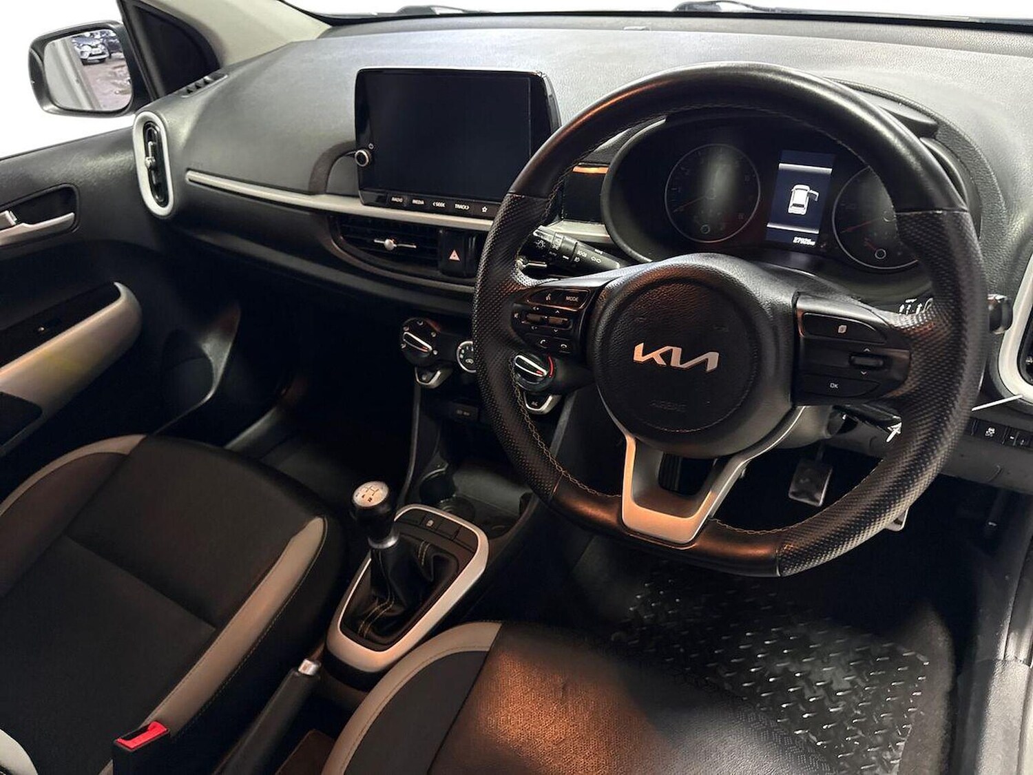 Used Kia Picanto 2023 for sale - 78191188: Photo 10