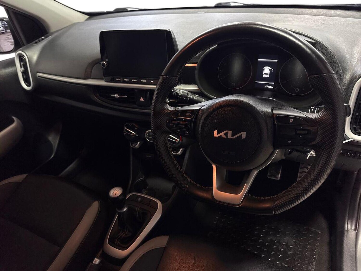 Used Kia Picanto 2023 for sale - 78191188: Photo 11