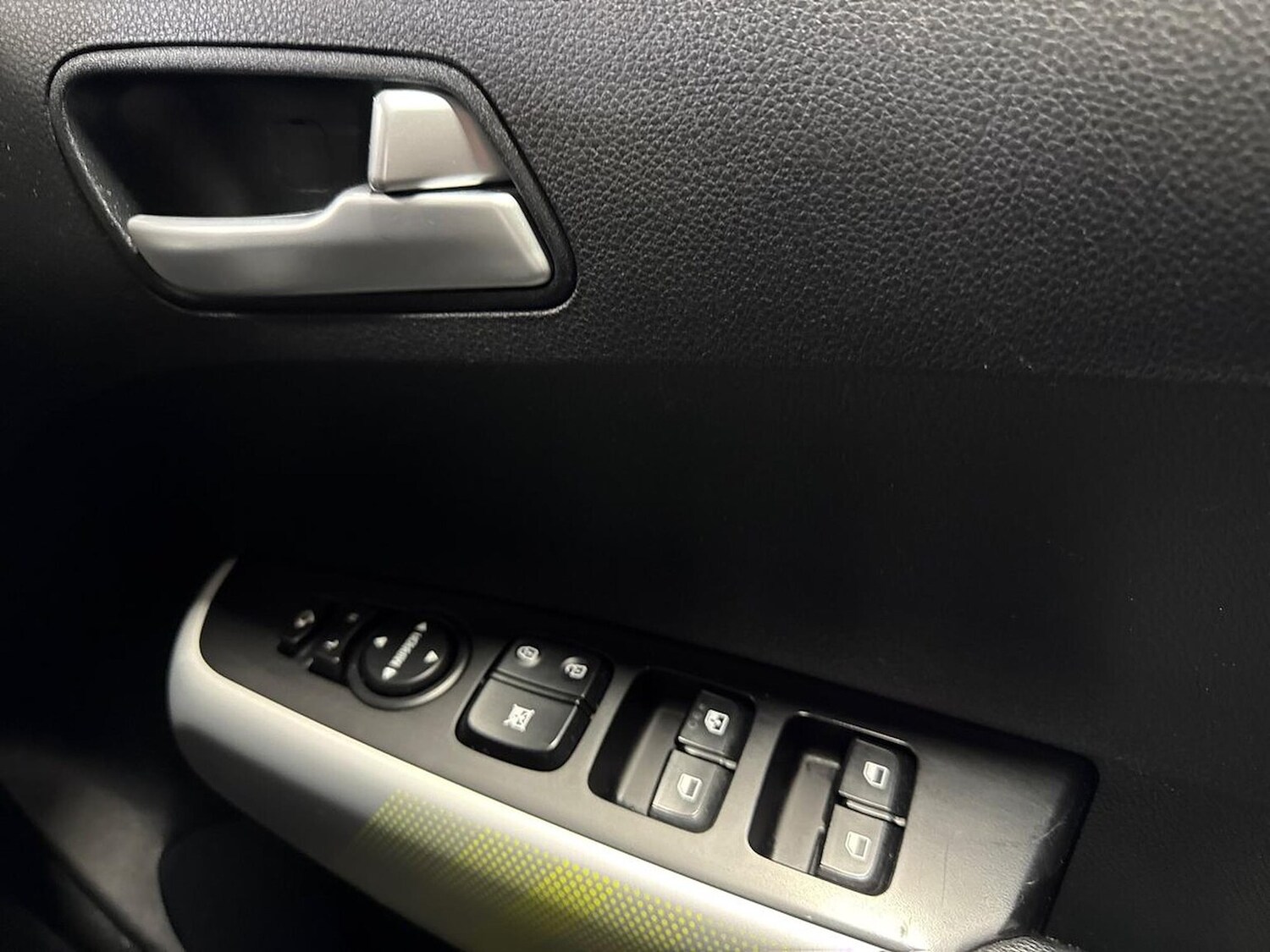 Used Kia Picanto 2023 for sale - 78191188: Photo 23