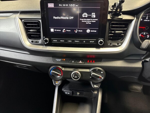 Used Kia Stonic 2024 for sale - 76232751: Photo 13