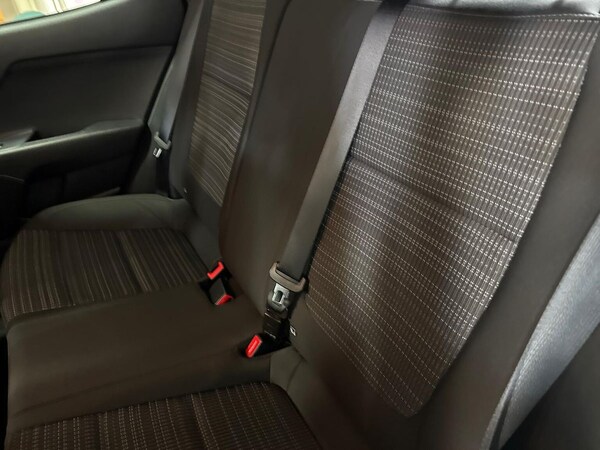 Used Kia Stonic 2024 for sale - 76232751: Photo 16