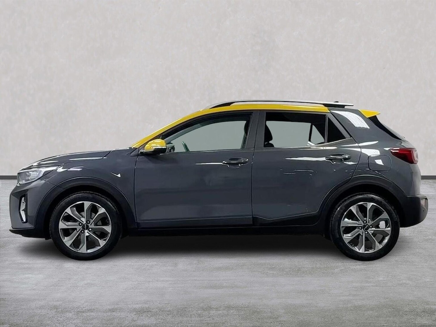 Used Kia Stonic 2023 for sale - 77872169: Photo 19