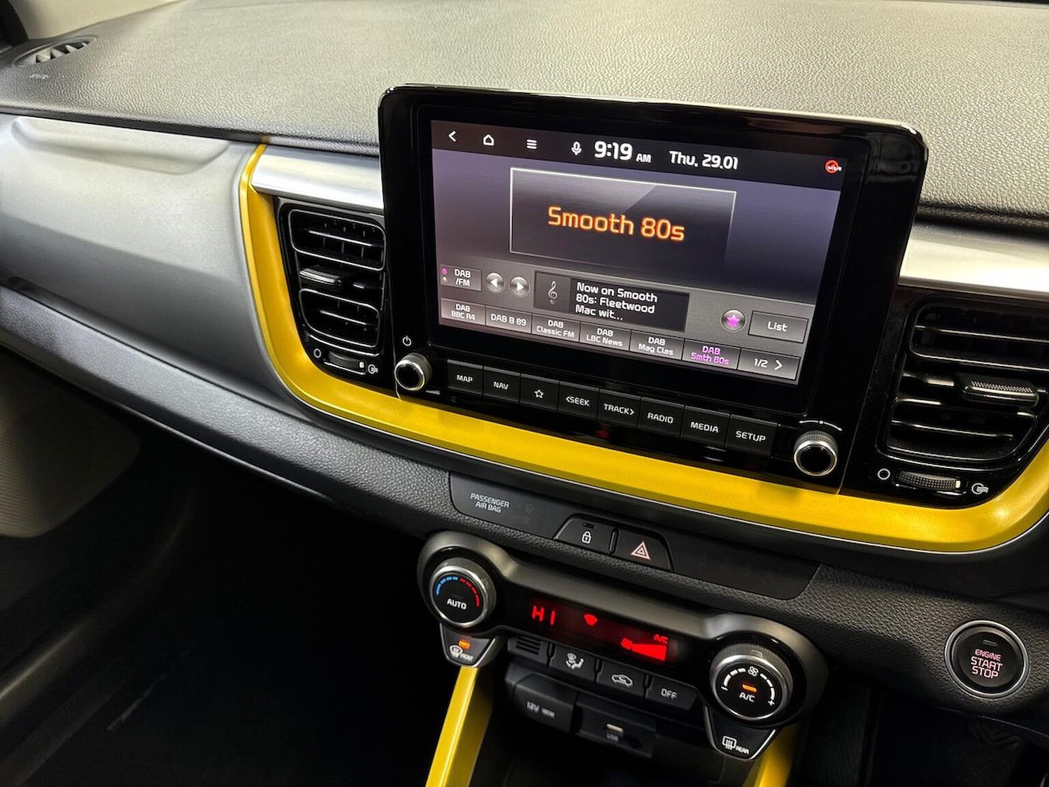 Used Kia Stonic 2023 for sale - 77872169: Photo 23