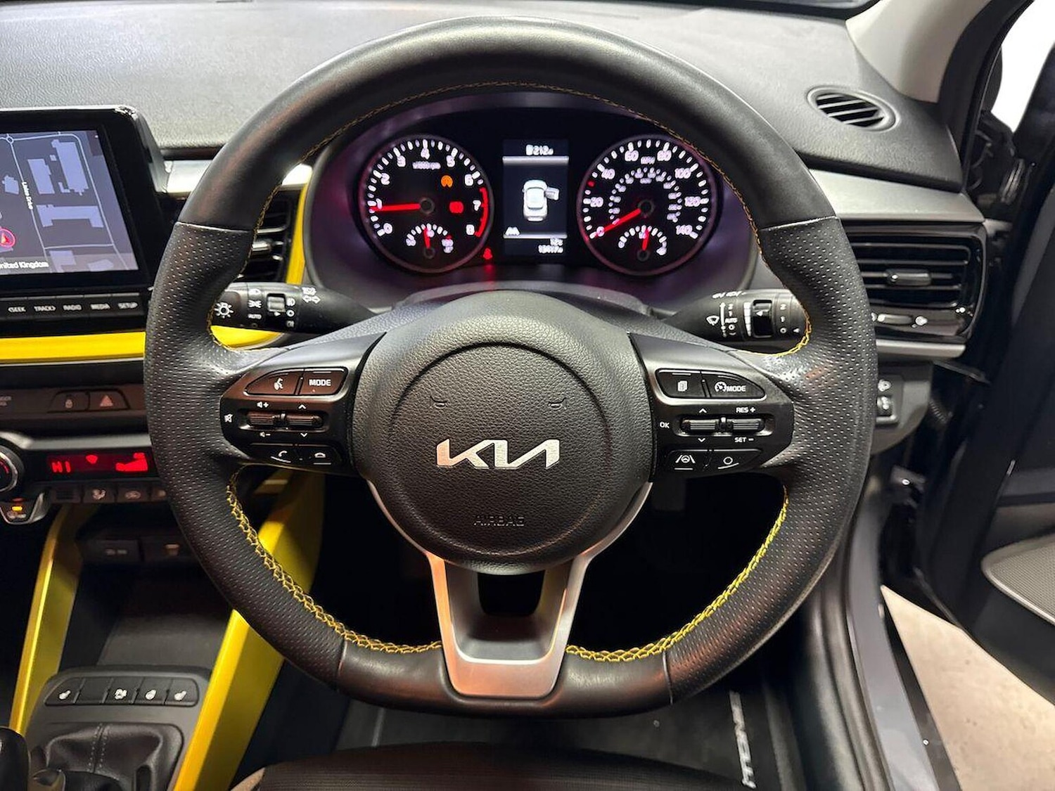 Used Kia Stonic 2023 for sale - 77872169: Photo 9