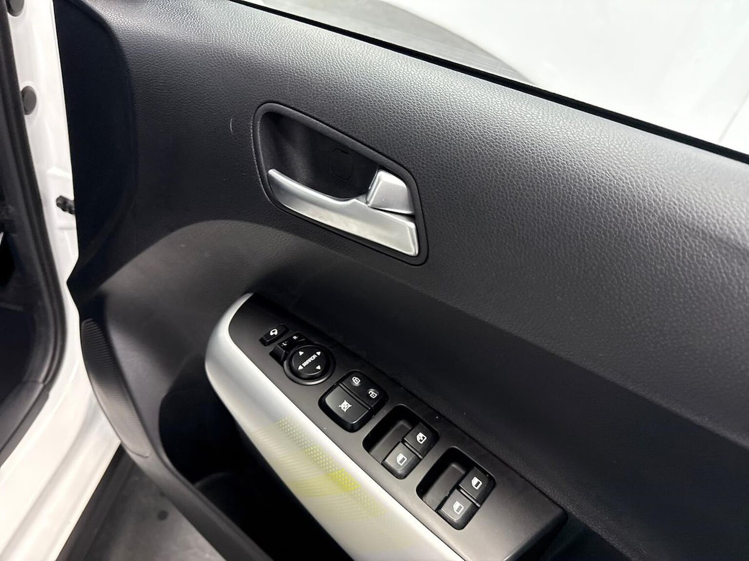 Used Kia Picanto 2023 for sale - 77973935: Photo 21