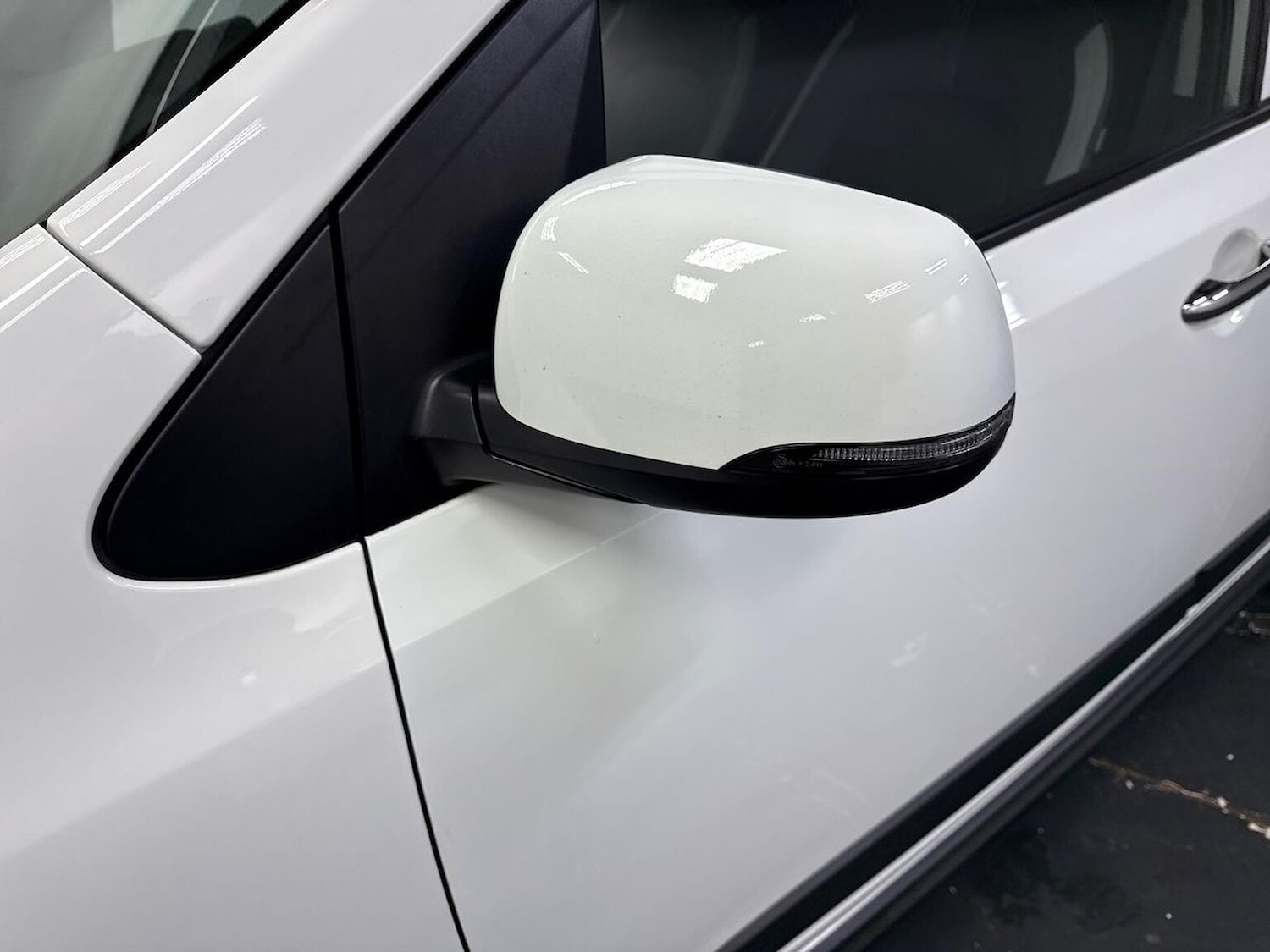 Used Kia Picanto 2023 for sale - 77973935: Photo 30