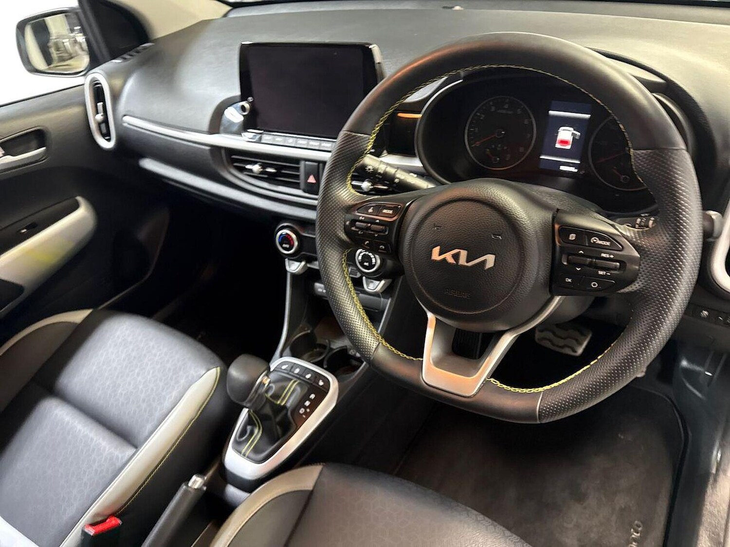 Used Kia Picanto 2022 for sale - 77488015: Photo 8