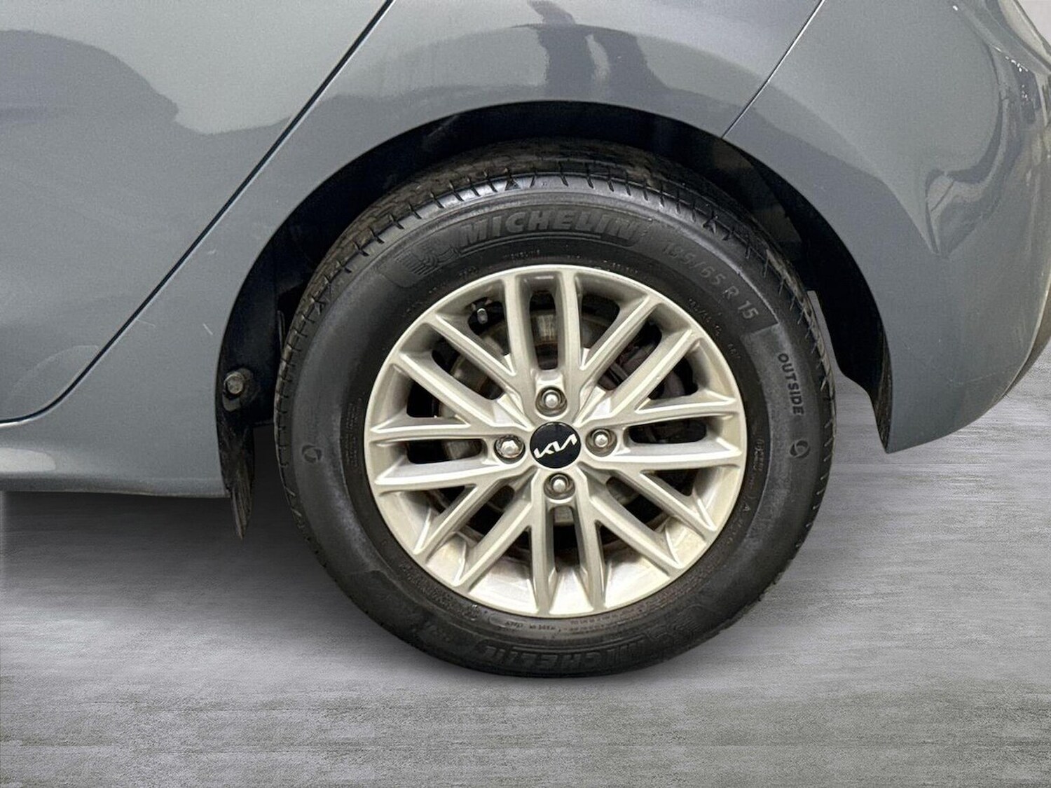 Used Kia Rio 2023 for sale - 78202079: Photo 8