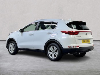 Used Kia Sportage 2017 for sale - 76134327: Photo 2