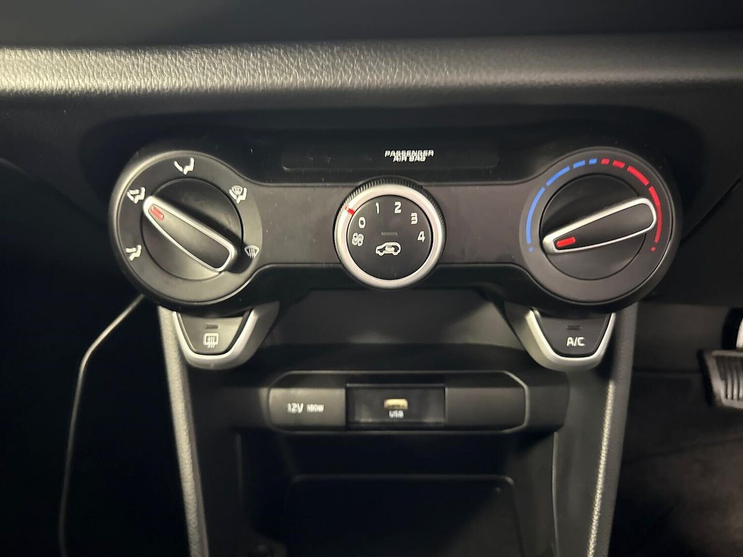 Used Kia Picanto 2022 for sale - 77488024: Photo 12