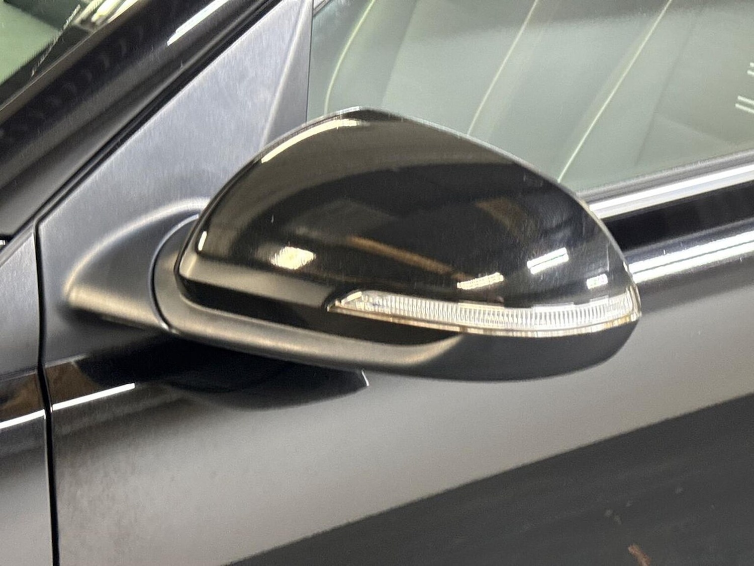 Used Kia Stonic 2021 for sale - 76383356: Photo 30