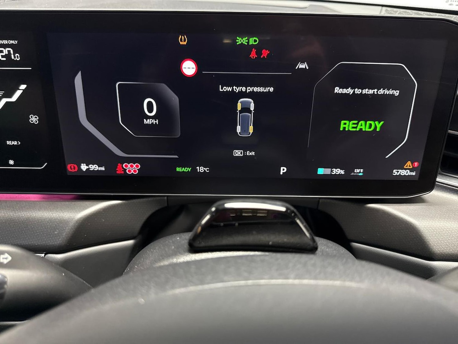 Used Kia EV9 2024 for sale - 76490658: Photo 10