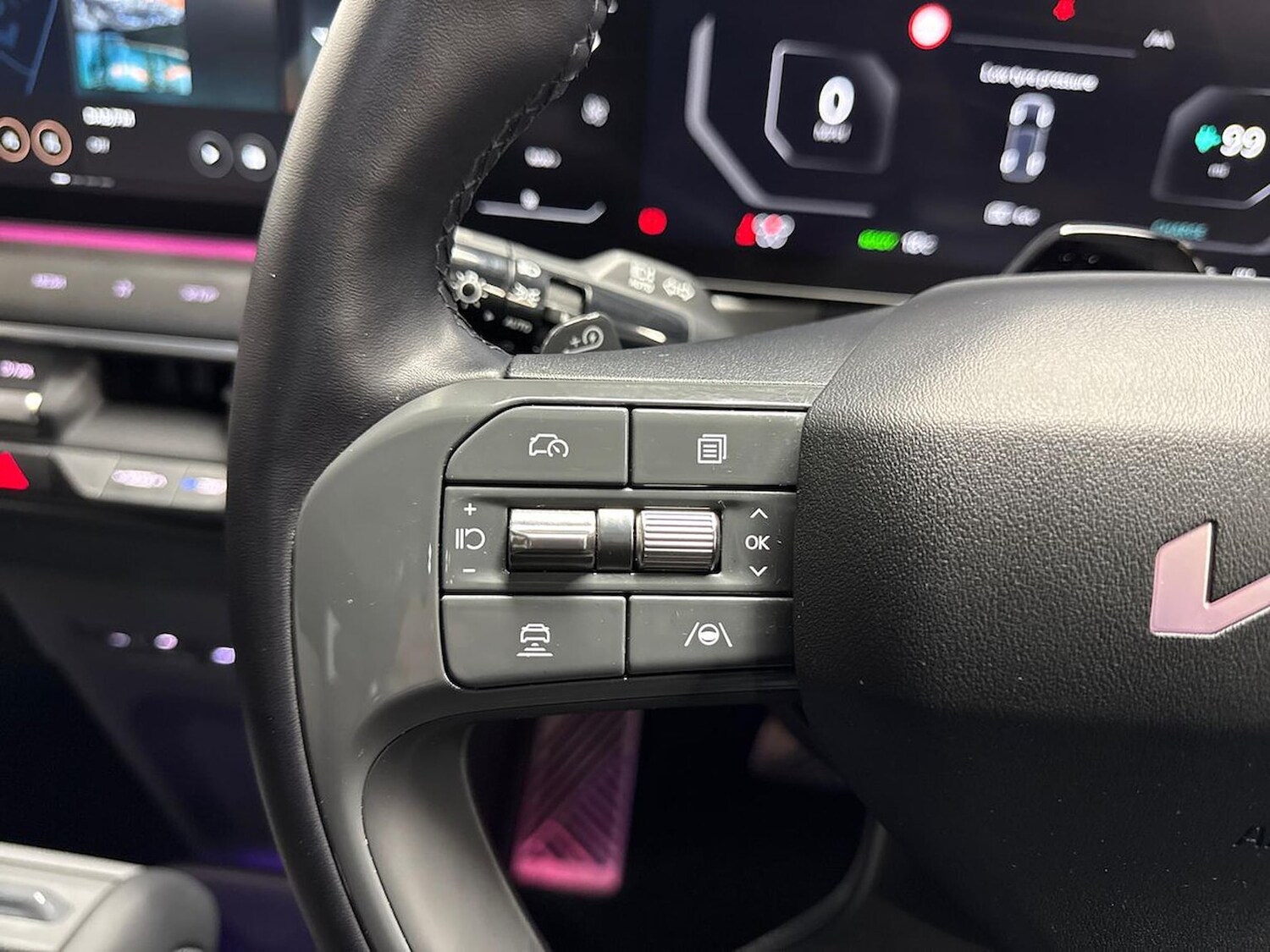 Used Kia EV9 2024 for sale - 76490658: Photo 24