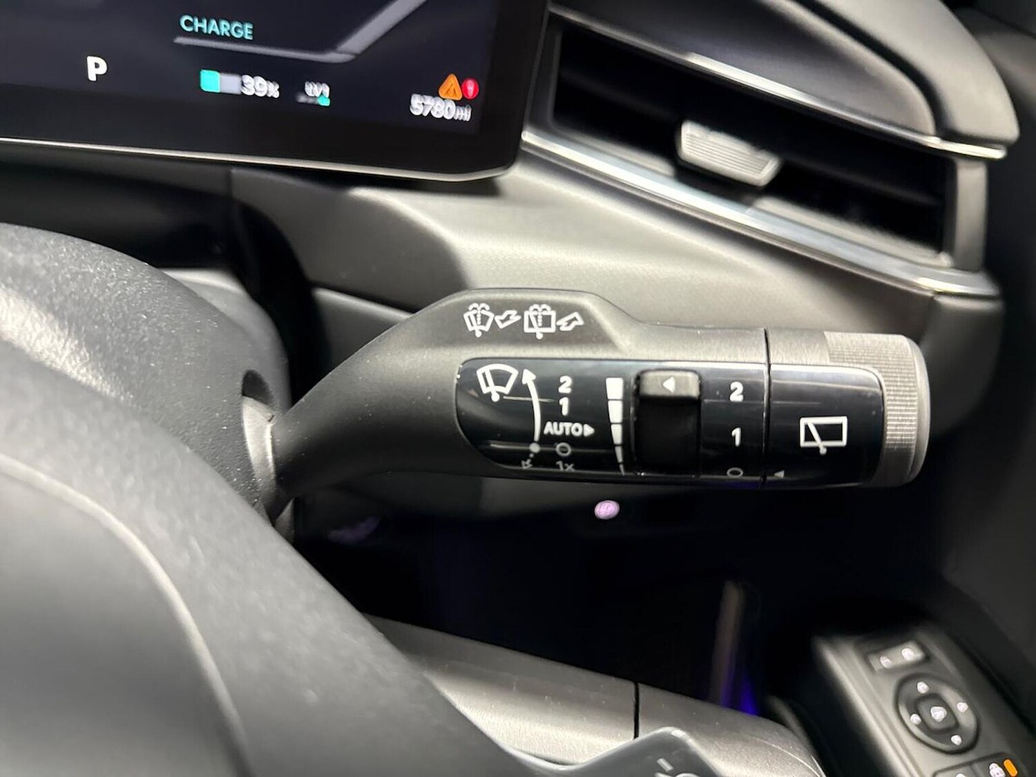 Used Kia EV9 2024 for sale - 76490658: Photo 27