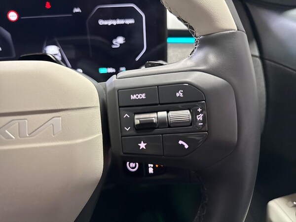 Used Kia EV3 2025 for sale - 76171541: Photo 24