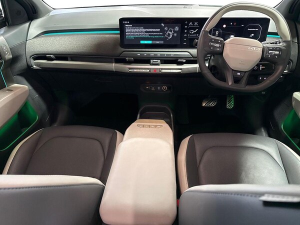 Used Kia EV3 2025 for sale - 76171541: Photo 8