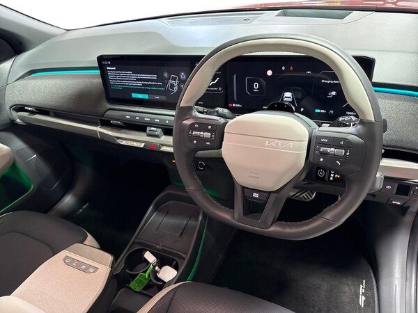 Used Kia EV3 2025 for sale - 76171541: Photo 9