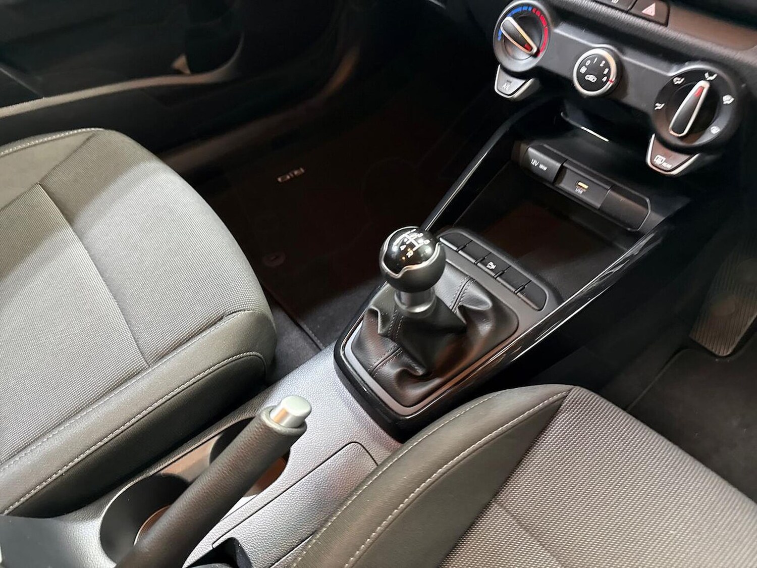 Used Kia Rio 2023 for sale - 78191100: Photo 15