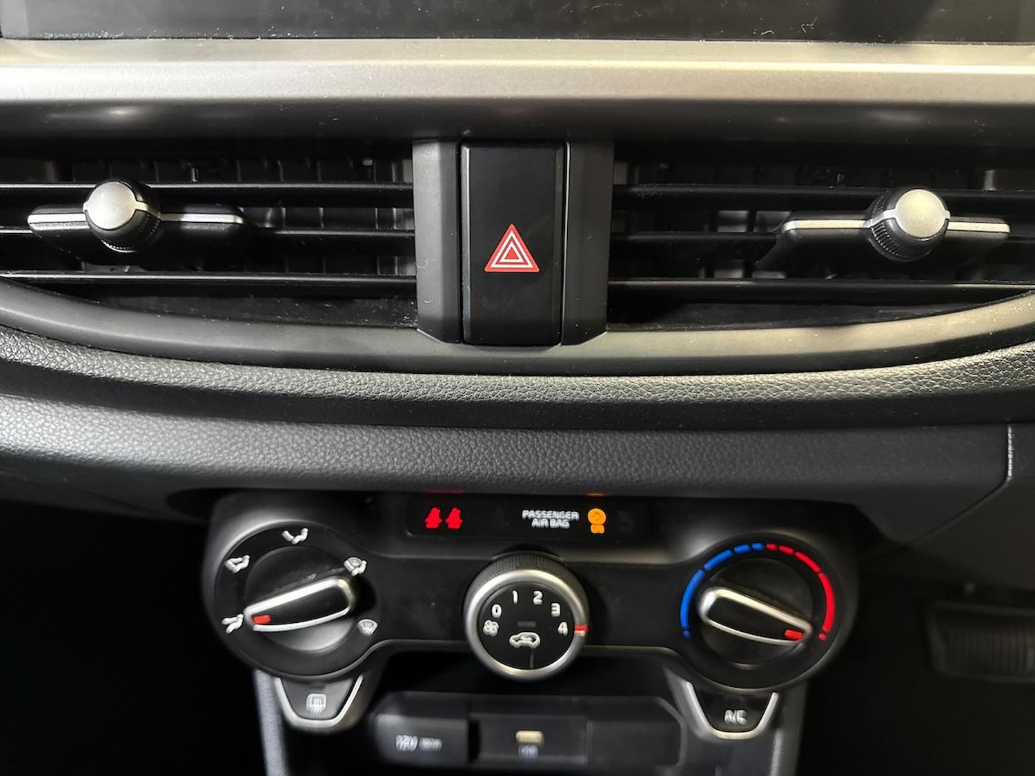 Used Kia Picanto 2023 for sale - 77662542: Photo 22